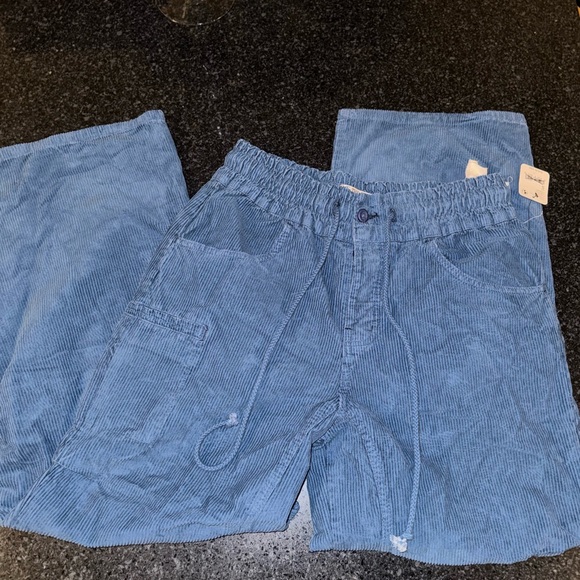 Free People Modern Love High Rise Pull on Corduroy Cargos - Picture 2 of 5